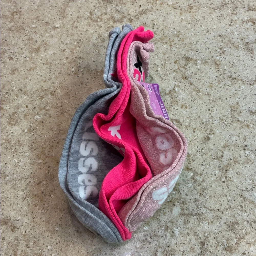 NWT Hershey's Kisses Pink and Silver Celebrate Kisses Ankle Socks 3-Pack